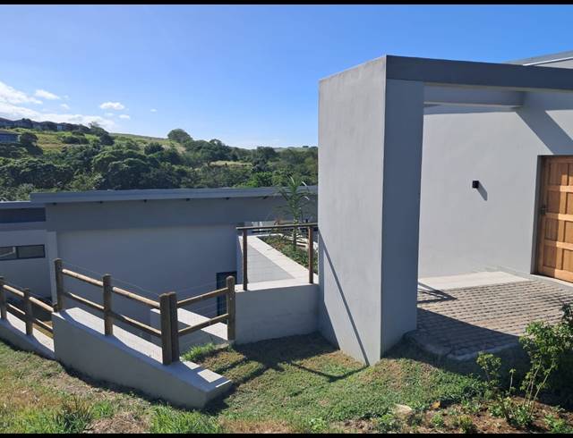 4 BEDROOM HOUSE FOR SALE IN PALM LAKES ESTATE